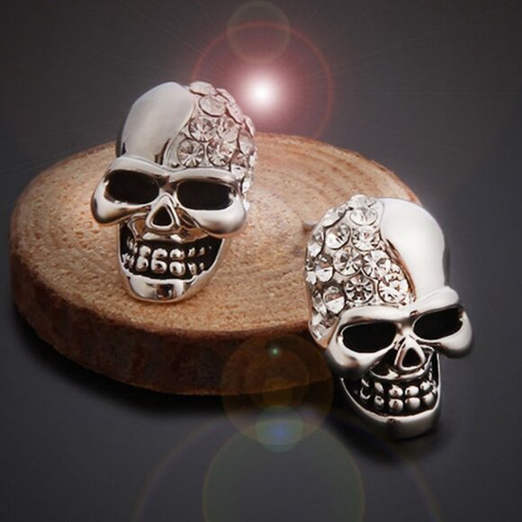 Skull Design Rhinestone Stud Earrings - Picture 4 of 4